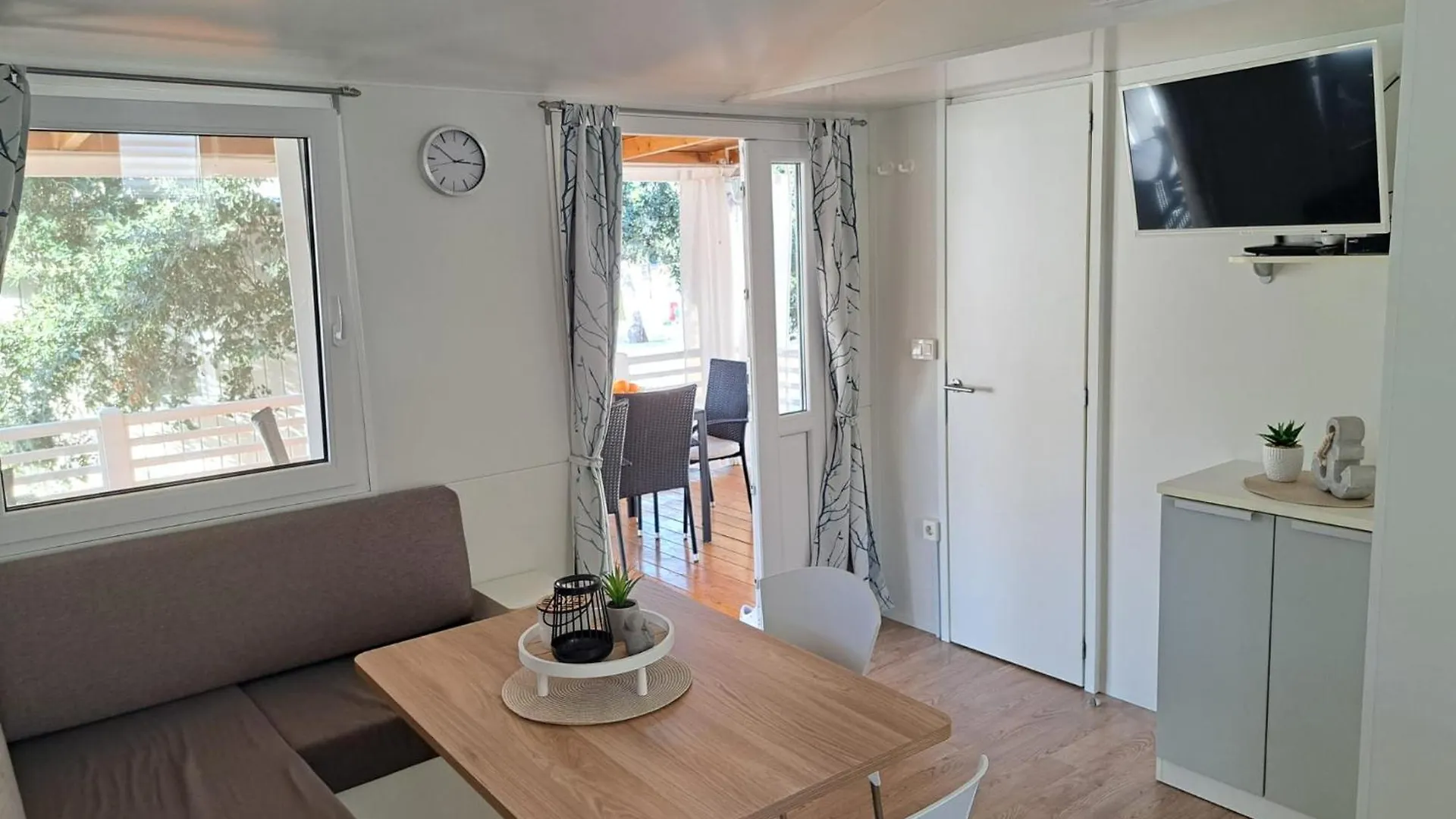 Campsite #757 Status Relax No Stress Hotel Biograd Na Moru